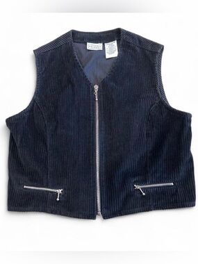 Vintage Black Cotton Corduroy Vest
Arizona Jeans Zip Up Sleeveless Size 14/16